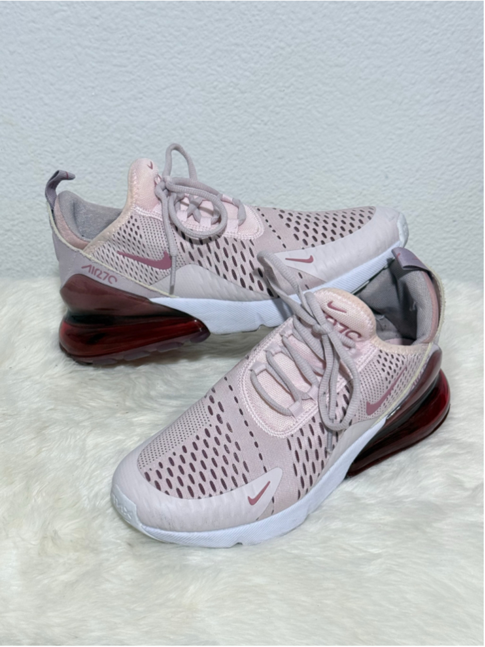 Women's Nike Air Max 270 Sneakers Pink and Burgundy 8.5